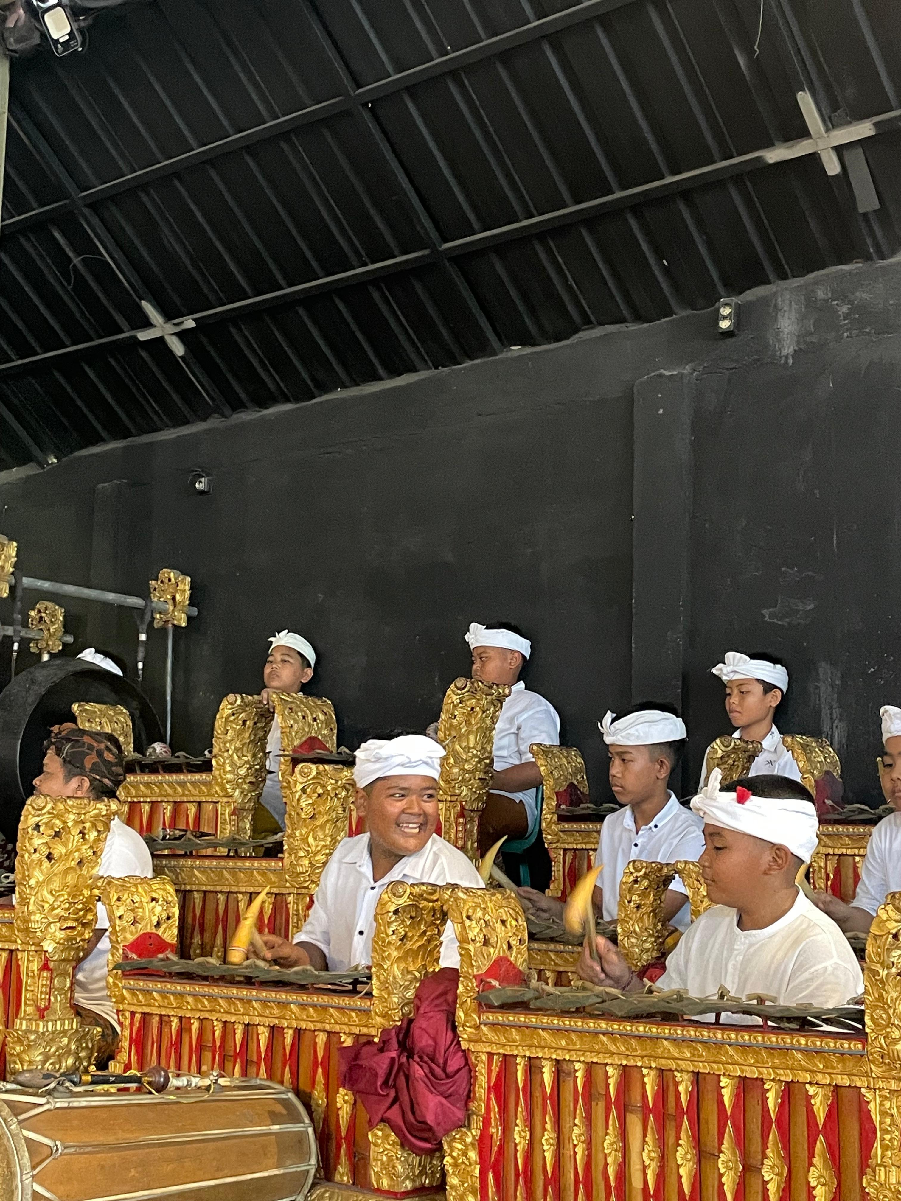 Seperangkat Gambelan